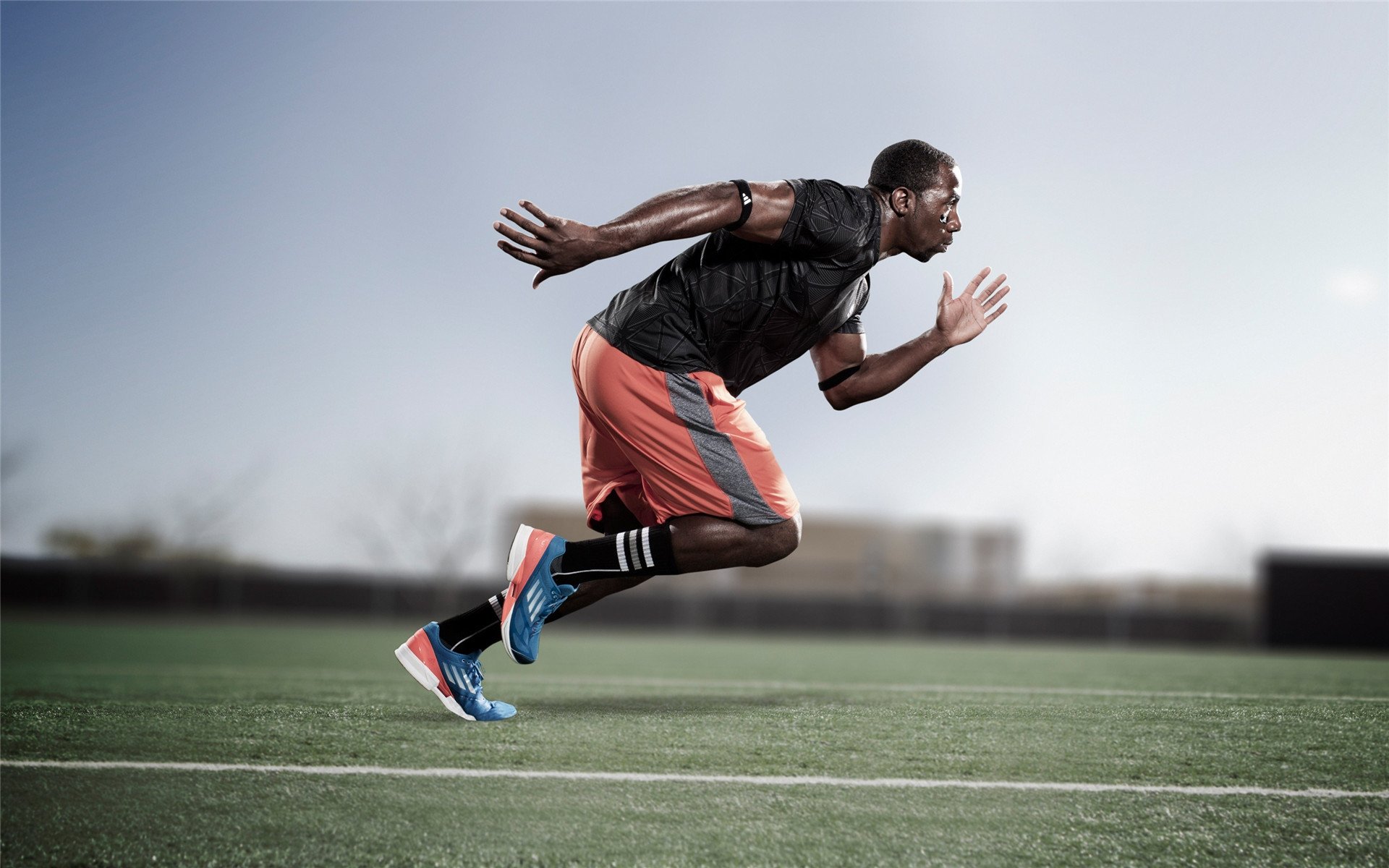 例行赛末段,各队拼刺刀争夺季后赛席位,拼刺刀比赛